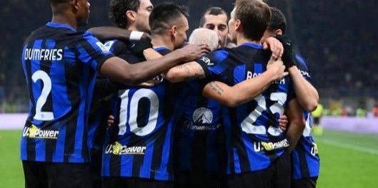 意甲：卡利亚里 VS 佛罗伦萨